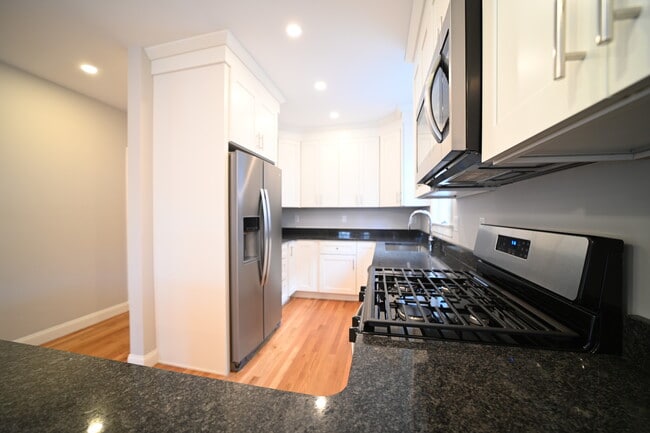 Photo - 19 Roberts St Unit 3
