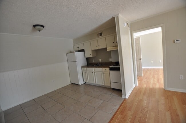 Photo - 327 General Mouton Ave