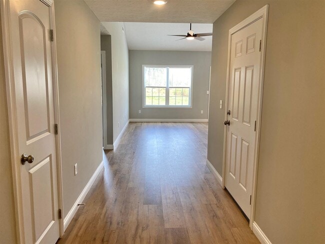 Photo - 524 Denver Cir
