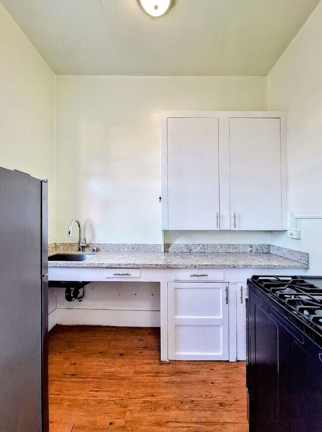 Photo - Charming Studio Apartment On Second Floor Unidad 7