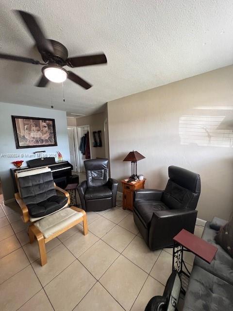 Photo - 4951 SW 26th Ave Unit 1-2