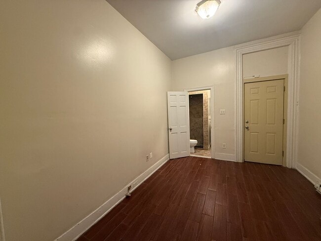 Photo - 1819 W Oxford St Unit 1