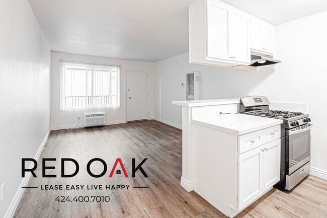 Building Photo - 7947 Reseda Blvd Unit 72 Rental