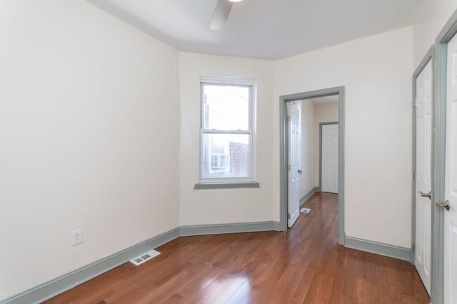 Photo - 5937 Catharine St Unit 1