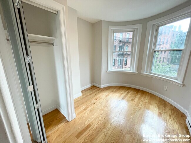 Photo - 7 Warwick St Unidad 2