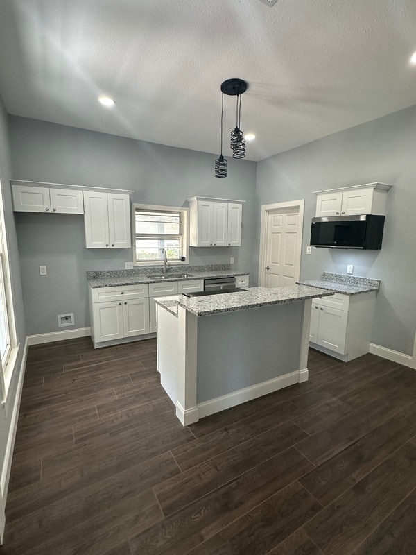 Building Photo - 430 E Woodard St Rental