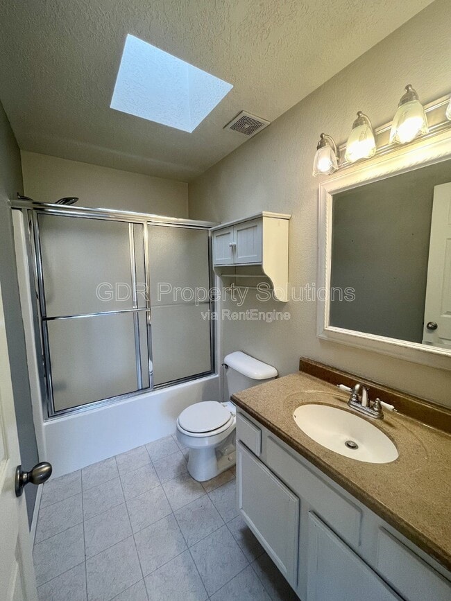Photo - 4801 Irving Blvd NW