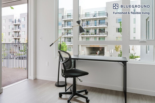 Photo - 3301 Innovation Wy Unidad FL2-ID2080