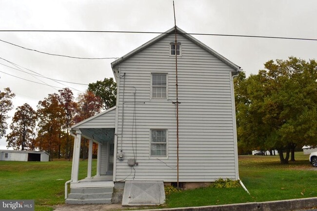 Building Photo - 9518 Circle Dr