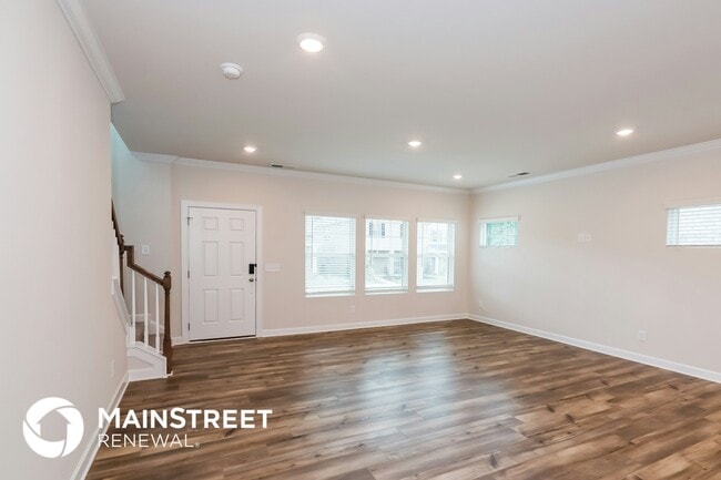 Photo - 3316 Lisburn St