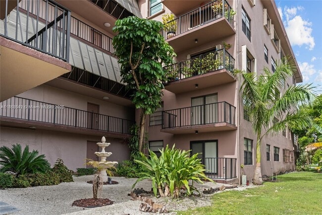 Photo - 605 NW 72nd Ave Condo Unit 209