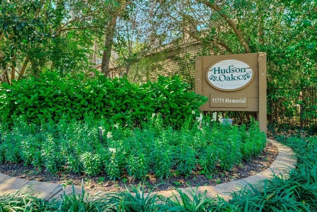 Photo - 11711 Memorial Dr Unit 563