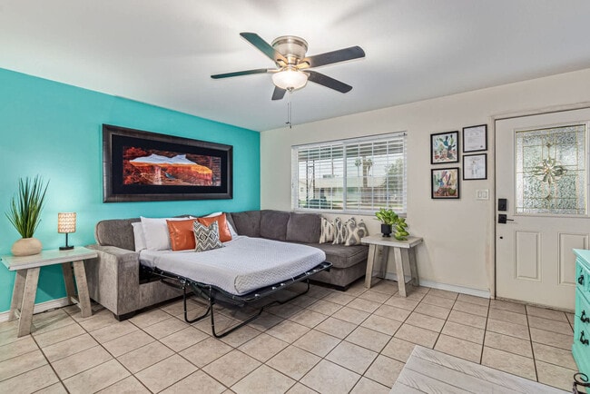 1212 W 9th St Unit SI ID1558661P