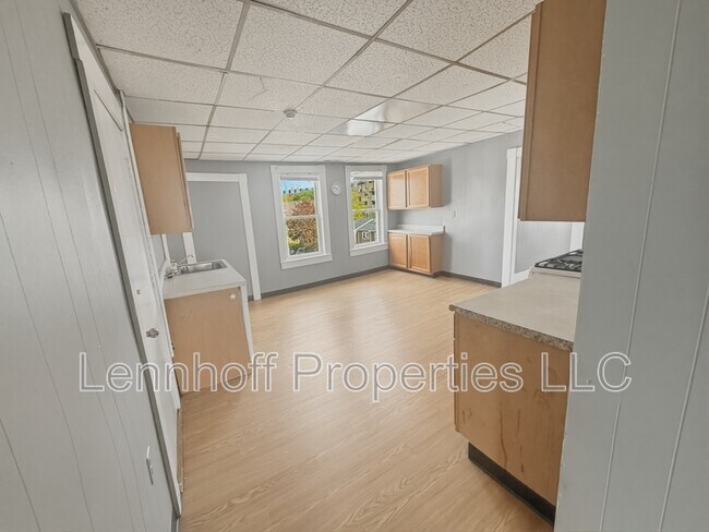 Photo - 82 Gershom Ave Unit 4