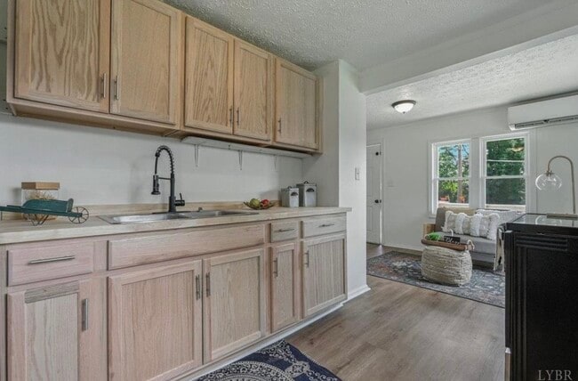 Photo - 1209 15th St