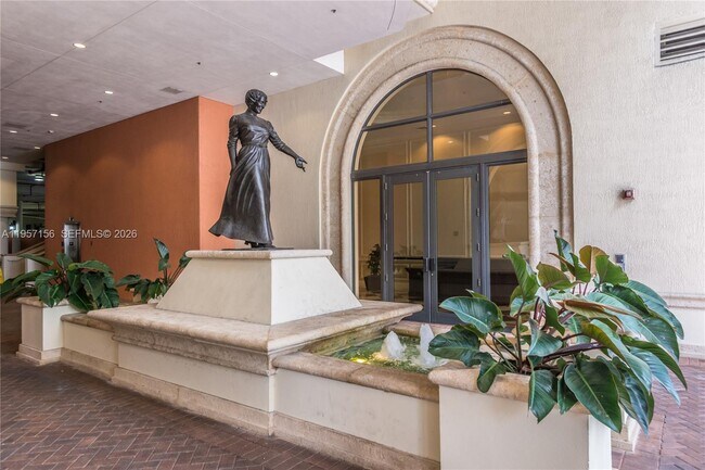 Photo - 55 Merrick Way Unit 552