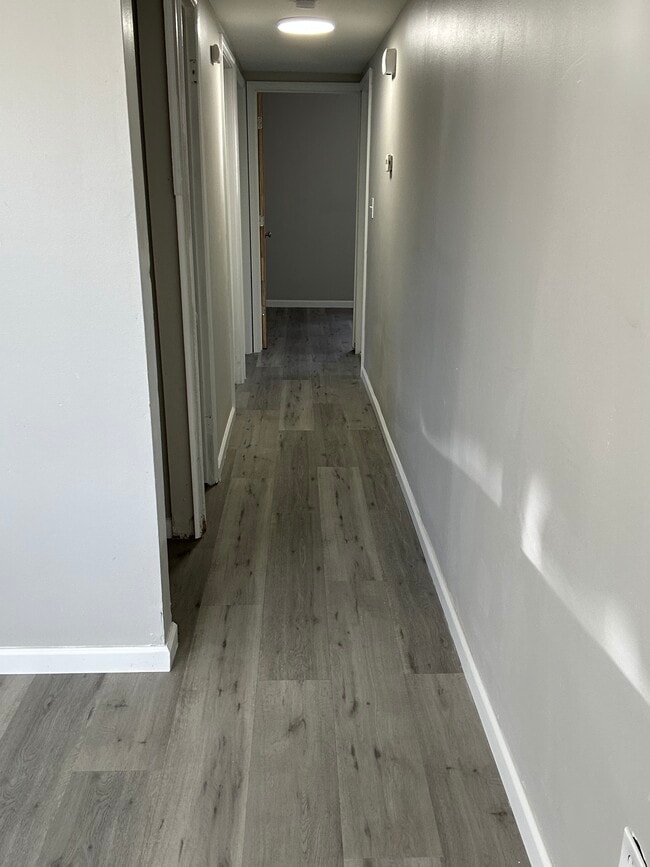 Photo - 5901 Roosevelt St