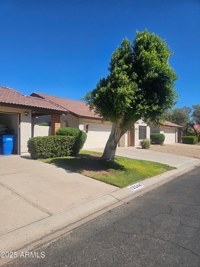 Building Photo - 12244 S Chippewa Dr Rental