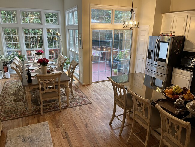 Photo - 5448 Summer Leaf Ln