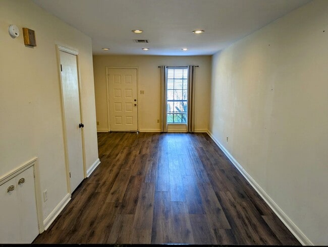 Photo - $500 OFF your 1st Month Rent! Casa