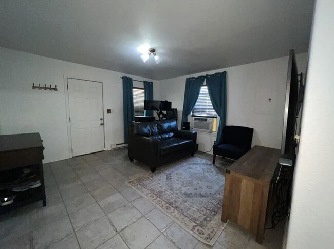 Living Room - 2002 E Huntsville Rd