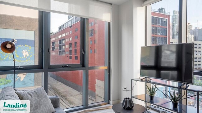 Photo - 698 NE 1st Ave Unidad CMW-0605.1401740