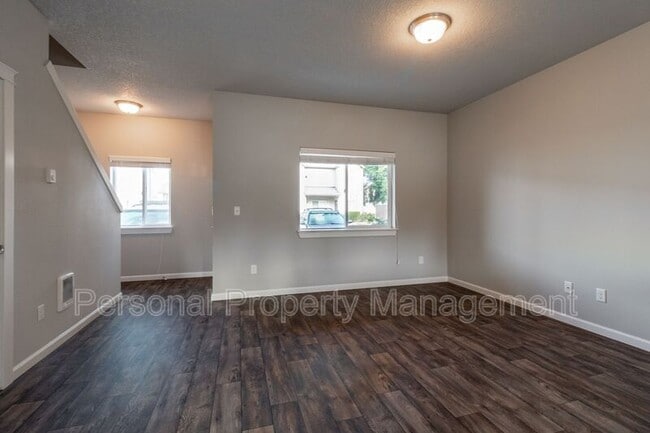 Photo - 12600 NE 49th St