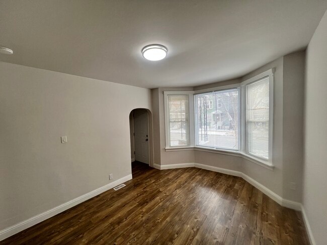 Photo - 8208 S South Shore Dr Unidad 1F