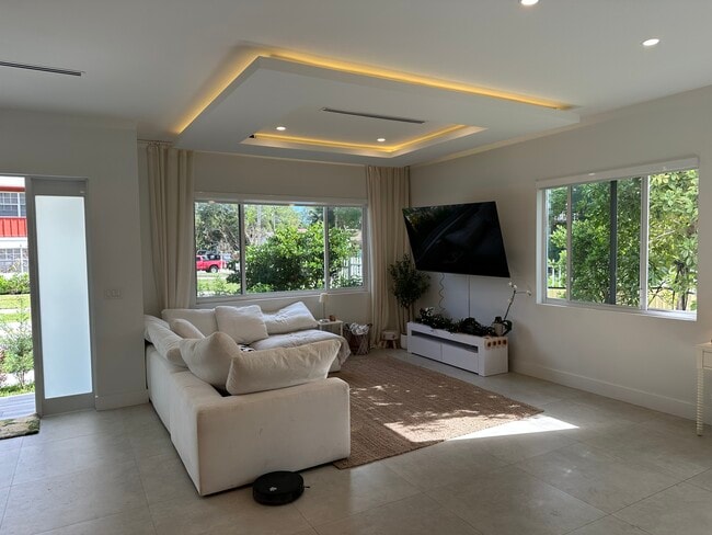 Photo - 2109 SW 18th Ave