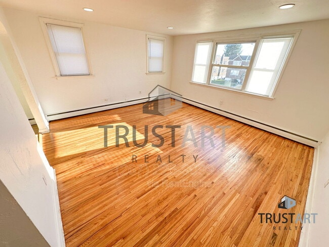 Photo - 1205-7 Princeton Ave Unidad C