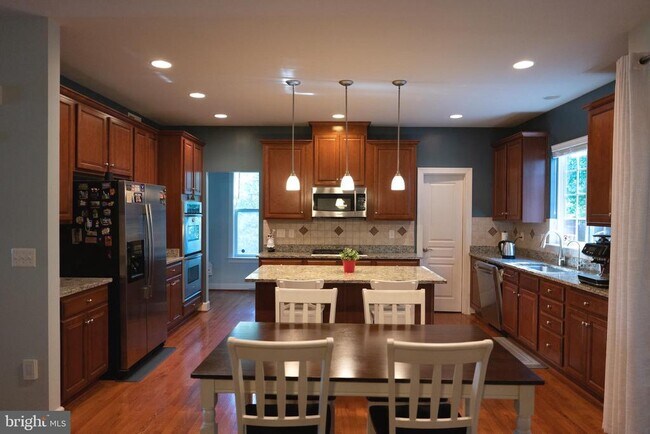 Photo - 12955 Luca Station Way