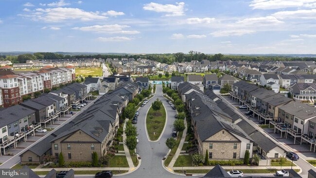 Photo - 402 Redbridge St