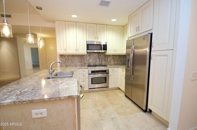 Photo - 7147 E Rancho Vista Dr Unit 3010