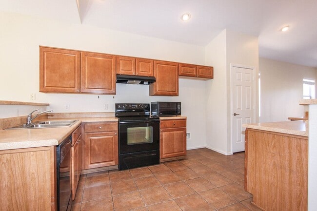 Photo - 3 bed 2 bath Pronghorn Ranch Home