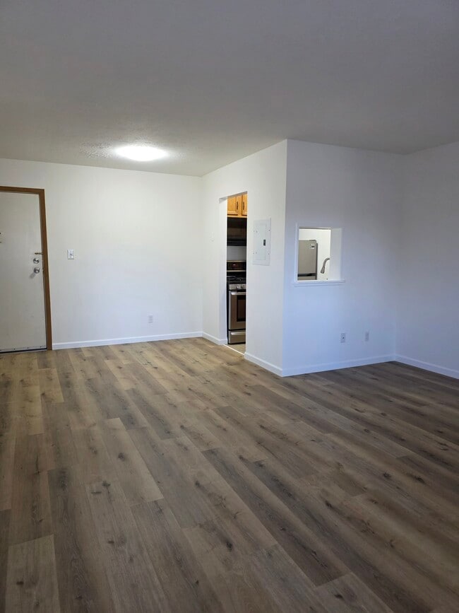 Photo - 25735 Lorain Rd Unit 18