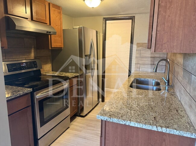 Photo - 6714 W Monterosa St