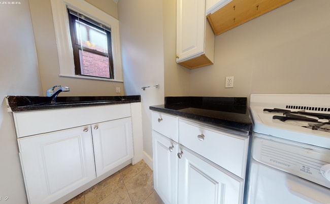 Photo - 69 Dunster St Unit 16