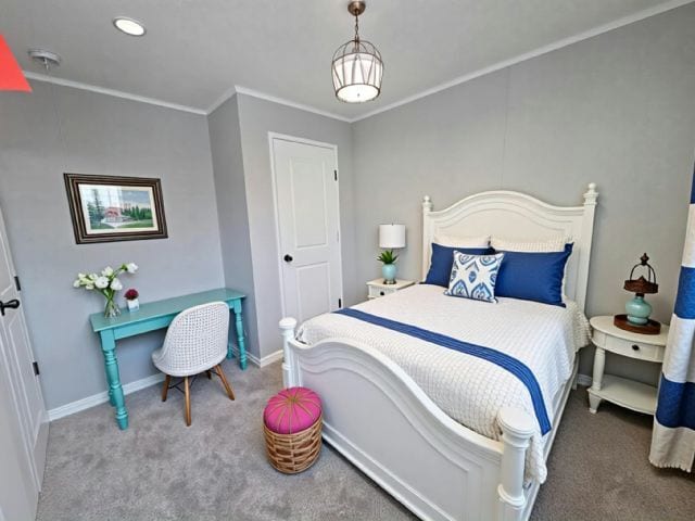 Photo - 447 Warbler Ln