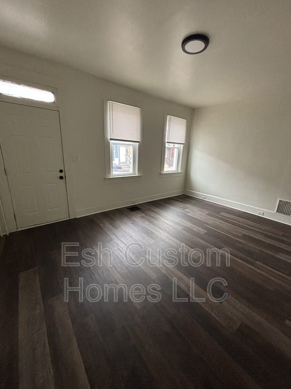 Photo - 28 Caroline St