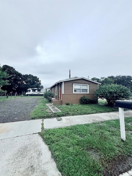 Photo - 713 N 19th St