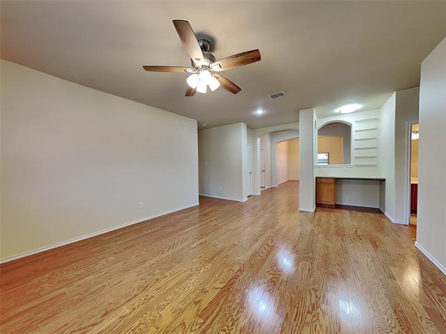 Photo - 1032 Bending Oak Dr