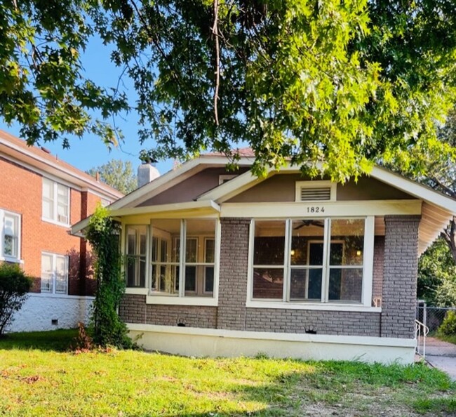 2 bed, 2 bath in Midtown Memphis near Rhod... - 2 bed, 2 bath in Midtown Memphis near Rhod... House