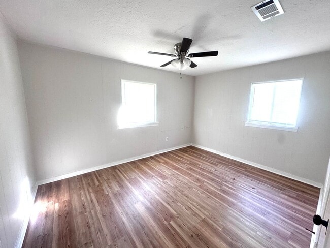 Photo - 3/1 for rent in Downtown Brandon 042!!