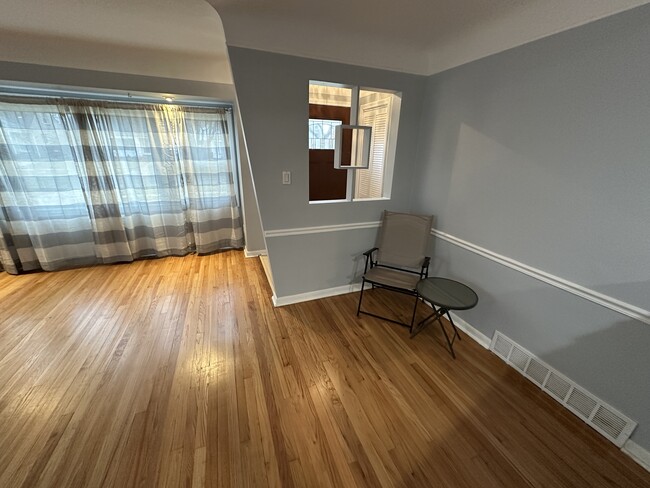 Photo - 12819 Lenore