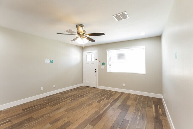 Photo - 5124 S 23rd Ave