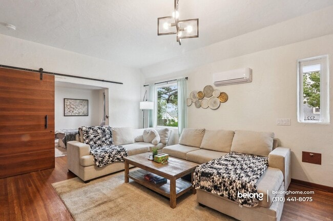 Photo - 522 Westminster Ave