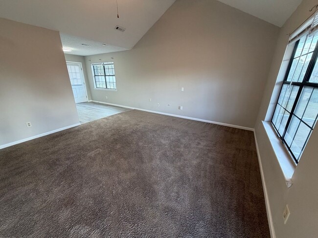 Photo - Ridgewood Subdivision Gem: 3-Bedroom Home with Fenced Yard.