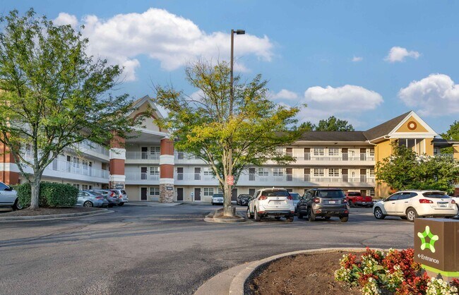 Furnished Studio-Lexington - Nicholasville Road