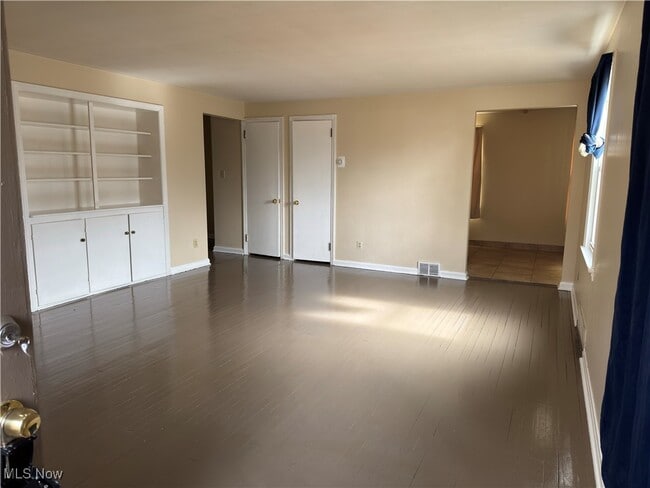 Photo - 52 Willow Dr Unit 1