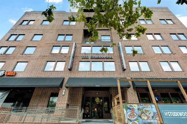 Photo - 1111 Studewood St Unit 505